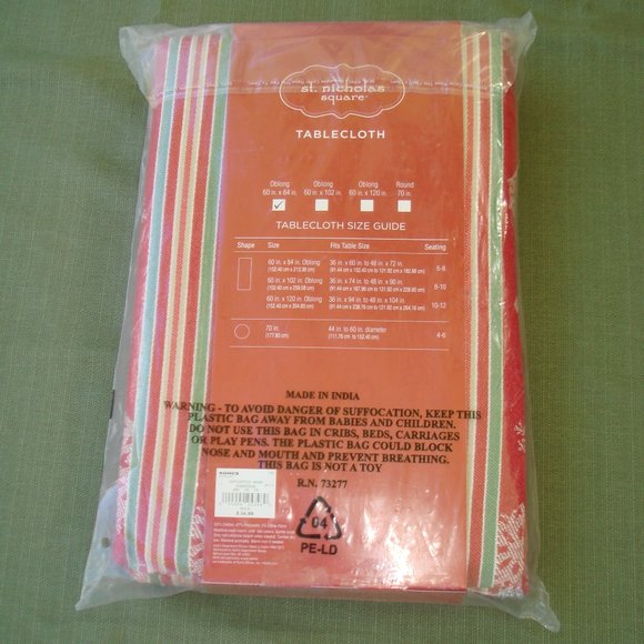 NEW 60" x 84" OBLONG Fabric TABLECLOTH Christmas Homestead Snowflake Farmhouse - Picture 5 of 13